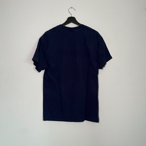 Vintage Walt Disney World- Disney's Animal Kingdom T-Shirt - Picture 2 of 4